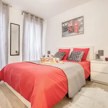 Luxueux Paris - - Les Lilas-parking Gratuit Apartment Bagnolet