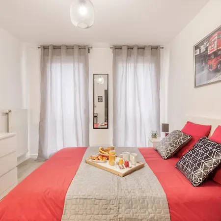 Luxueux Paris - - Les Lilas-parking Gratuit *